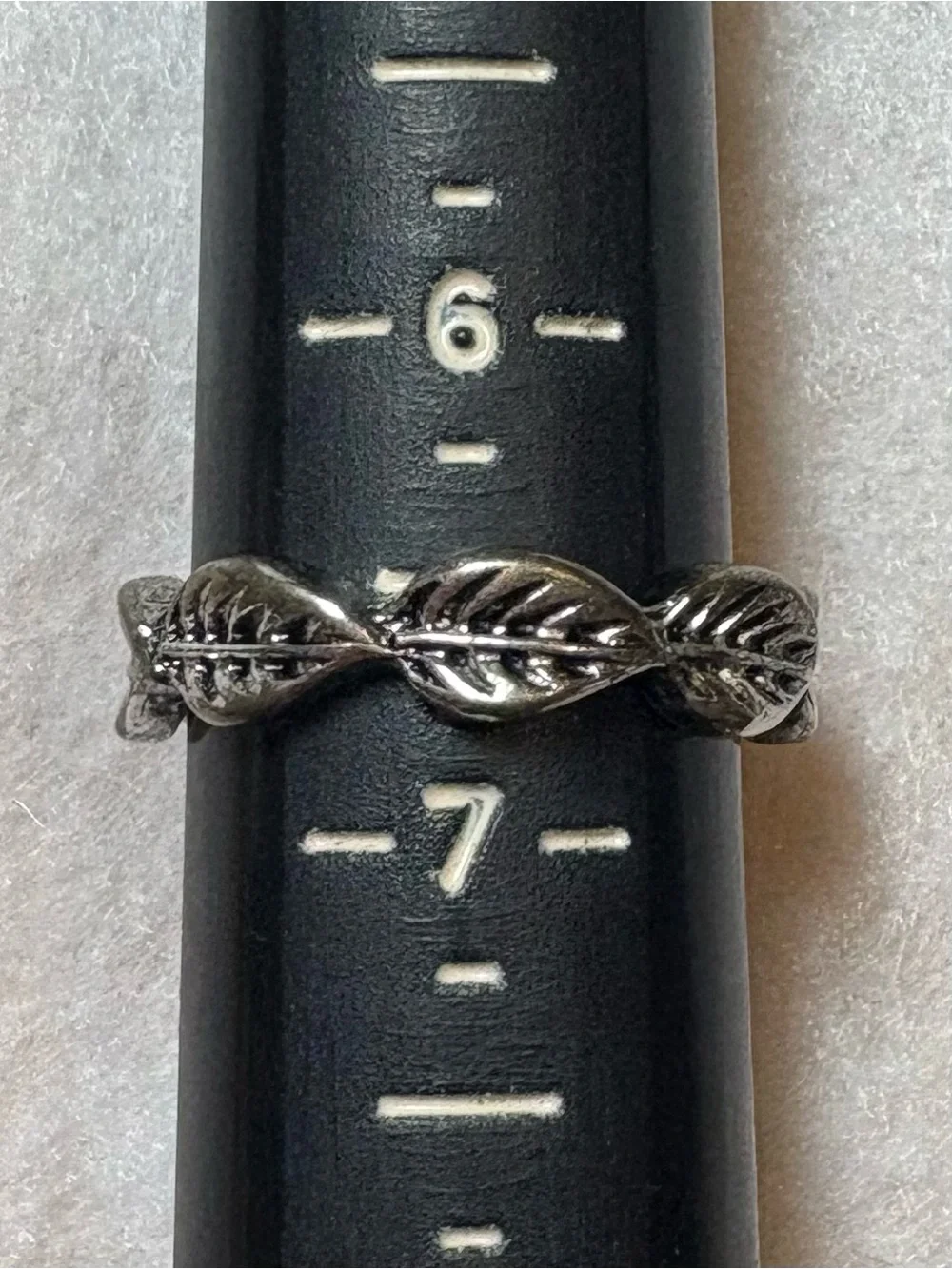 Leaf Motif Silver Band Ring - Black Oxidized Finish